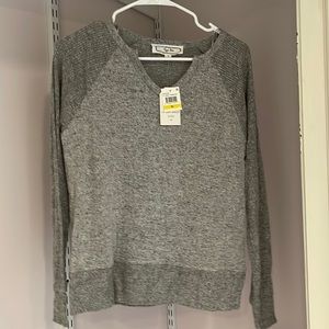 Women’s Sweater